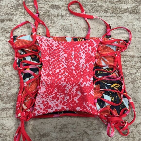 Maaji Fairy Cupid Floral Bandeau Swim Top reversible! Size small - Picture 5 of 9